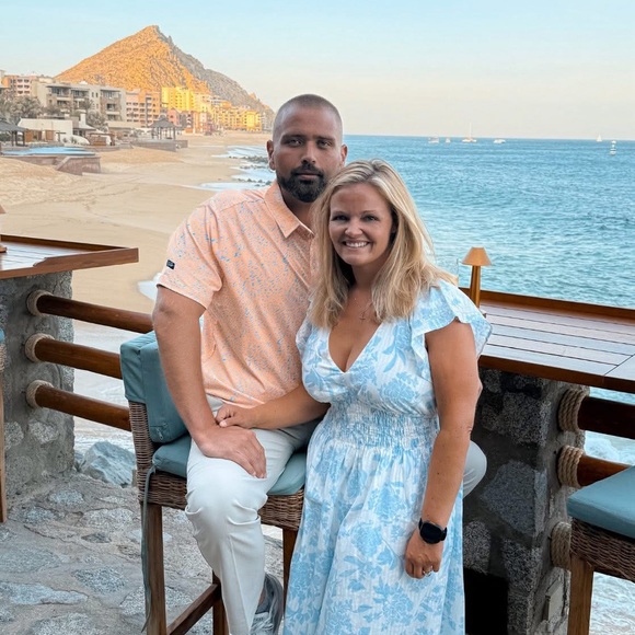 Meet your Posher, Logue - Picture 1 of 16